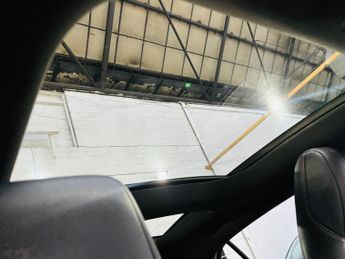 Mercedes-Benz GLA 2.1 GLA220d AMG Line (Premium Plus) 7G-DCT 4MATIC Euro 6 (s/s) 5