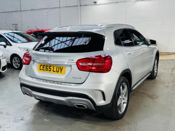 Mercedes-Benz GLA 2.1 GLA220d AMG Line (Premium Plus) 7G-DCT 4MATIC Euro 6 (s/s) 5
