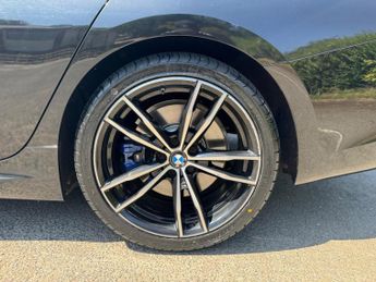 BMW 3 Series 2.0 320i M Sport Auto Euro 6 (s/s) 4dr