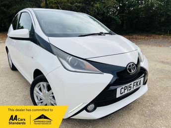 Toyota AYGO 1.0 VVT-i x-pression x-wave Euro 5 5dr Euro 5