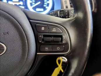 Kia Niro 1.6h GDi 3 DCT Euro 6 (s/s) 5dr ( 16in Alloy)