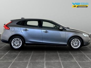 Volvo V40 2.0 T2 GPF Momentum Euro 6 (s/s) 5dr