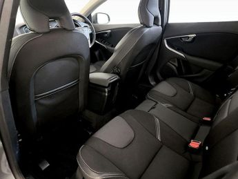 Volvo V40 2.0 T2 GPF Momentum Euro 6 (s/s) 5dr