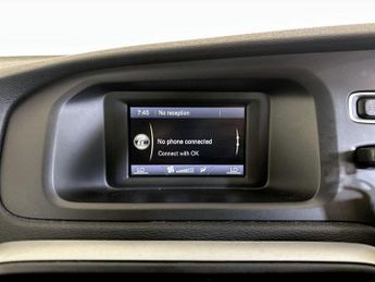 Volvo V40 2.0 T2 GPF Momentum Euro 6 (s/s) 5dr