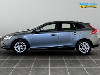 Volvo V40 2.0 T2 GPF Momentum Euro 6 (s/s) 5dr