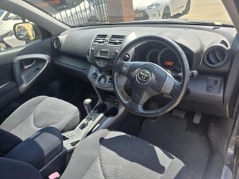 Toyota RAV4 2.0 XT-R 4WD 5dr