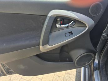 Toyota RAV4 2.0 XT-R 4WD 5dr