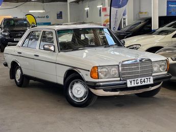  2.5 LWB Saloon 4dr
