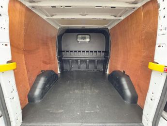 Ford Transit Custom 2.0 320 EcoBlue Limited Crew Van L2 H1 Euro 6 (s/s) 5dr (6 Seat)