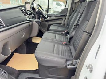 Ford Transit Custom 2.0 320 EcoBlue Limited Crew Van L2 H1 Euro 6 (s/s) 5dr (6 Seat)