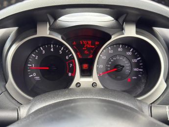 Nissan Juke 1.6 Acenta Premium CVT Euro 5 5dr