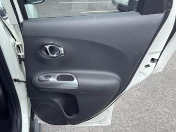 Nissan Juke 1.6 Acenta Premium CVT Euro 5 5dr