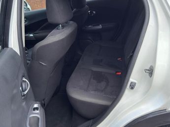 Nissan Juke 1.6 Acenta Premium CVT Euro 5 5dr