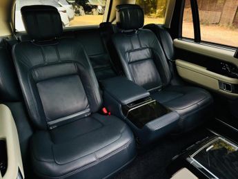 Land Rover Range Rover 4.4 SD V8 Autobiography Auto 4WD Euro 6 (s/s) 5dr LWB