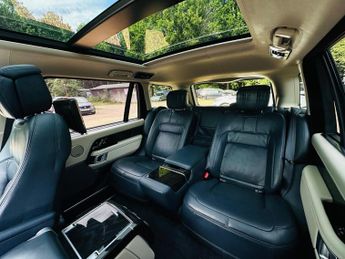 Land Rover Range Rover 4.4 SD V8 Autobiography Auto 4WD Euro 6 (s/s) 5dr LWB
