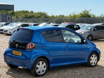 Toyota AYGO 1.0 VVT-i Blue Euro 4 5dr