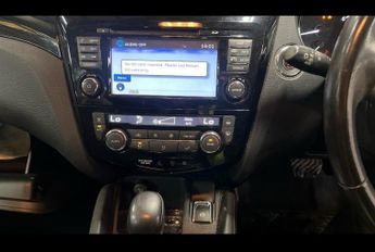 NISSAN QASHQAI 1.2 DIG-T Tekna SUV 5dr Petrol XTRON 2WD Euro 6 (s/s) (115 ps) *