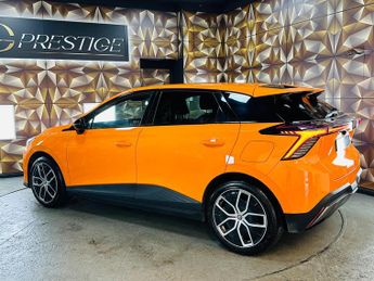MG MG4 64kWh Trophy Long Range Auto 5dr