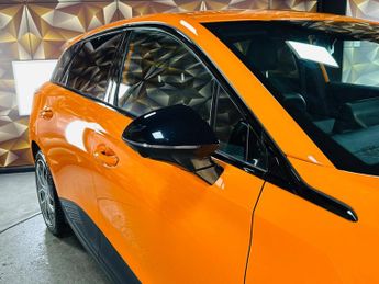 MG MG4 64kWh Trophy Long Range Auto 5dr