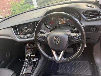 Vauxhall Grandland X 1.2 Turbo Elite Nav Auto Euro 6 (s/s) 5dr