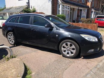 Vauxhall Insignia 2.0 CDTi SRi Sports Tourer Auto Euro 5 5dr