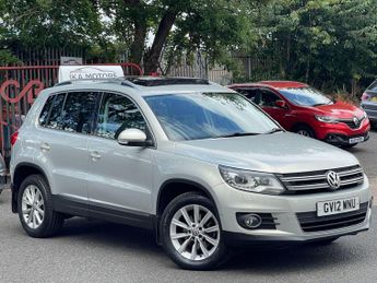 Volkswagen Tiguan 2.0 TDI BlueMotion Tech SE DSG 4WD Euro 5 (s/s) 5dr