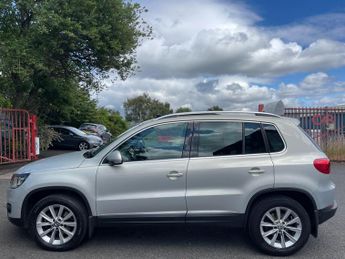 Volkswagen Tiguan 2.0 TDI BlueMotion Tech SE DSG 4WD Euro 5 (s/s) 5dr
