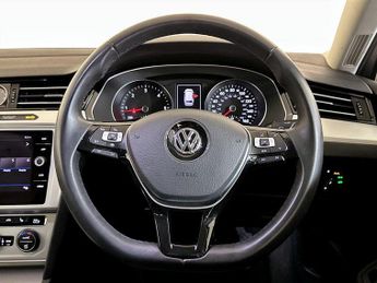 Volkswagen Passat 2.0 TDI SE Business Euro 6 (s/s) 5dr
