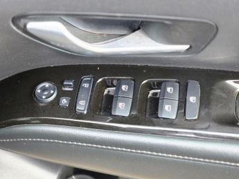 Hyundai TUCSON 1.6 h T-GDi SE Connect Auto Euro 6 (s/s) 5dr