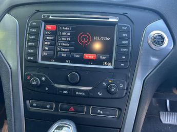 Ford Mondeo 2.0 TDCi Titanium X Business Edition Powershift Euro 5 5dr