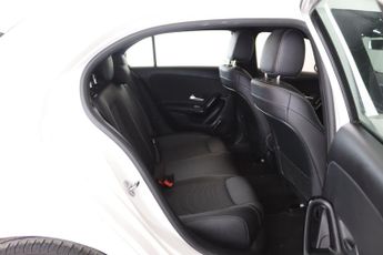 Mercedes-Benz A Class 1.5 A180d SE (Executive) Euro 6 (s/s) 5dr