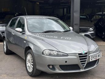 Alfa Romeo 147 1.6 T.Spark Lusso 5dr
