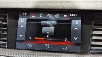 VAUXHALL INSIGNIA 2.0 Insignia SRi VX-Line Nav TD Auto 5dr