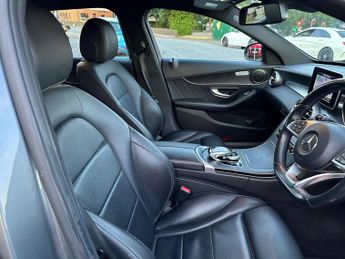 Mercedes-Benz C Class 2.1 C220d AMG Line 7G-Tronic+ Euro 6 (s/s) 5dr