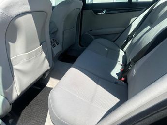 Mercedes-Benz C Class 1.8 C180 BlueEfficiency SE Auto Euro 5 4dr