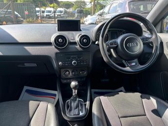 Audi A1 1.4 TFSI S line Sportback S Tronic Euro 5 (s/s) 5dr