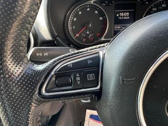Audi A1 1.4 TFSI S line Sportback S Tronic Euro 5 (s/s) 5dr