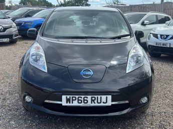 Nissan Leaf 30kWh Acenta Auto 5dr