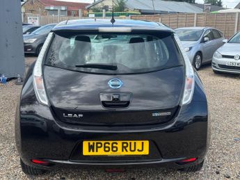 Nissan Leaf 30kWh Acenta Auto 5dr