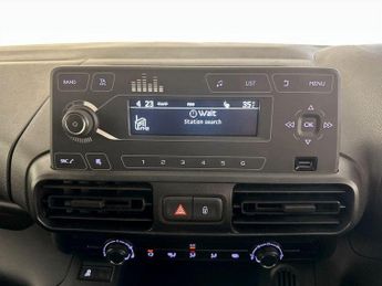 Vauxhall Combo 1.6 Turbo D 2300 Sportive L1 H1 Euro 6 (s/s) 4dr
