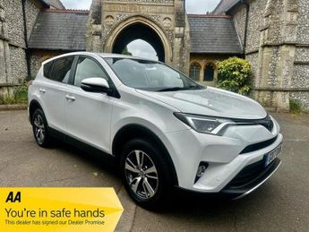Toyota RAV4 2.0 D-4D Business Edition Euro 6 (s/s) 5dr (Safety Sense, Nav)