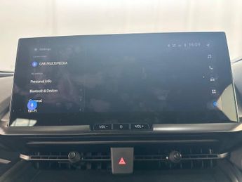 Toyota C-HR 2.0 VVT 13.6kWh Design CVT Euro 6 (s/s) 5dr