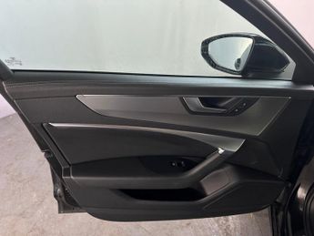 Audi A6 Saloon 2.0 TFSIe 50 S line S Tronic quattro Euro 6 (s/s) 4dr 17.9kWh