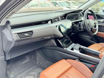Audi e-tron 55 Launch Edition Auto quattro 5dr 95kWh