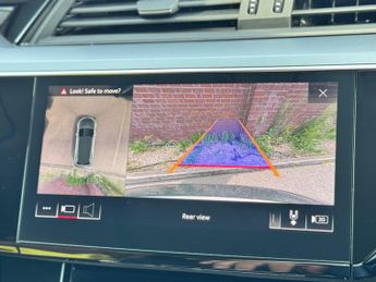 Audi e-tron 55 Launch Edition Auto quattro 5dr 95kWh
