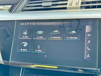 Audi e-tron 55 Launch Edition Auto quattro 5dr 95kWh