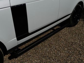 Land Rover Range Rover 2.0 P400e 13.1kWh Autobiography Auto 4WD Euro 6 (s/s) 5dr