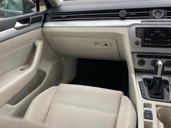 Volkswagen Passat 2.0 TDI BlueMotion Tech SE Business DSG Euro 6 (s/s) 4dr