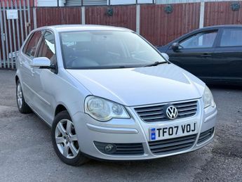 Volkswagen Polo 1.6 Sport 5dr