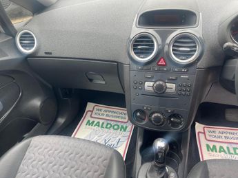 Vauxhall Corsa 1.4 16V SE Auto Euro 5 5dr